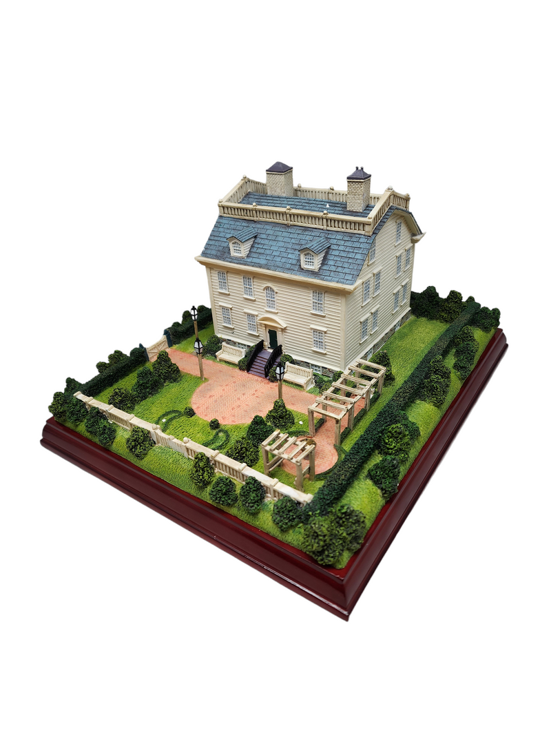 Newport Mansions - Hunter House - Miniature Reproduction