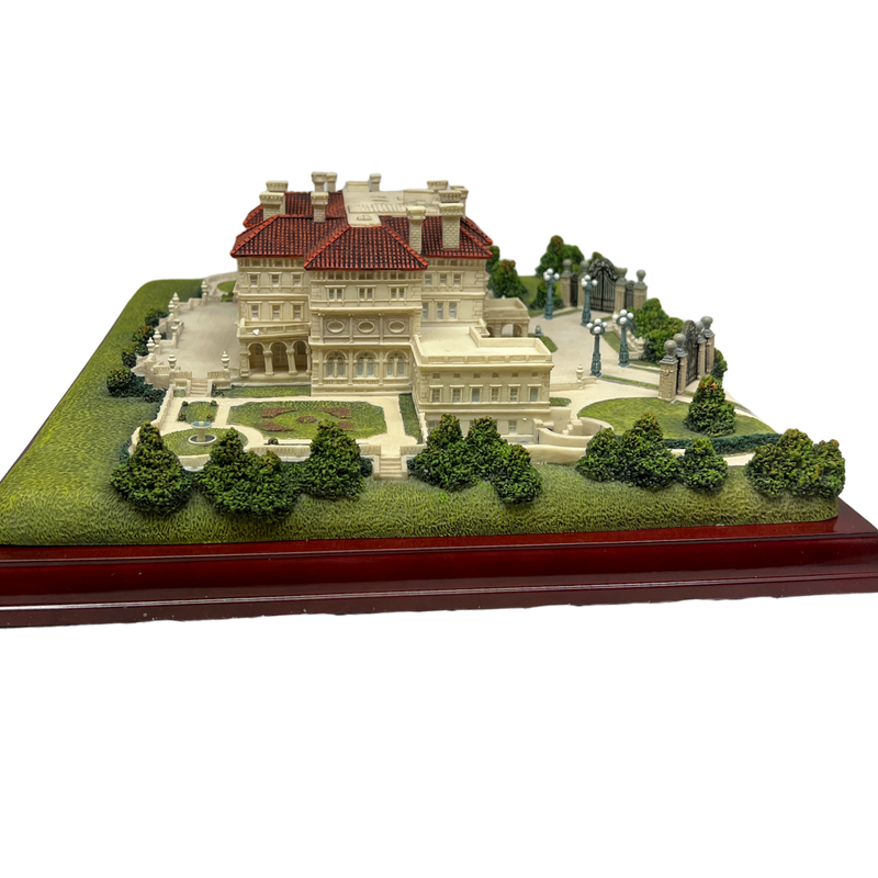 Newport Mansions - The Breakers Miniature Reproduction