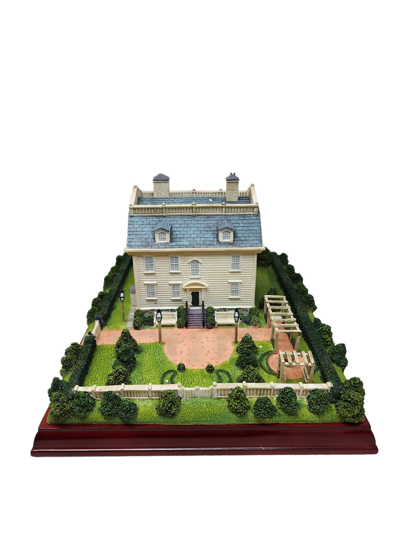 Newport Mansions - Hunter House - Miniature Reproduction